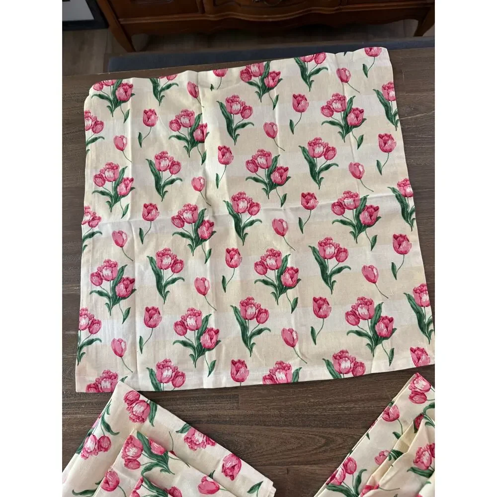 Set of 8 Vintage Butter Yellow and Pink Tulip Cottage Napkin Set